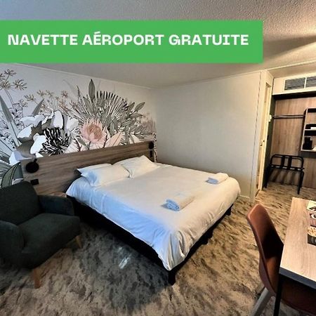 Kyriad Aeroport Marseille Vitrolles  Ngoại thất bức ảnh